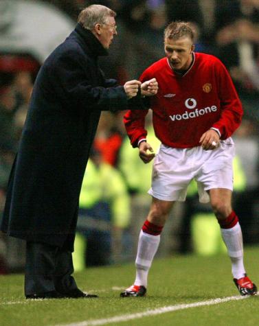 Cristiano ególatra e insultos entre Beckham y Ferguson: Forlán revela secretos del Manchester United