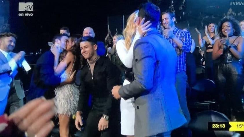 [VIDEO] La graciosa y solitaria reacción de Nick Jonas al ganar un MTV VMA 2019