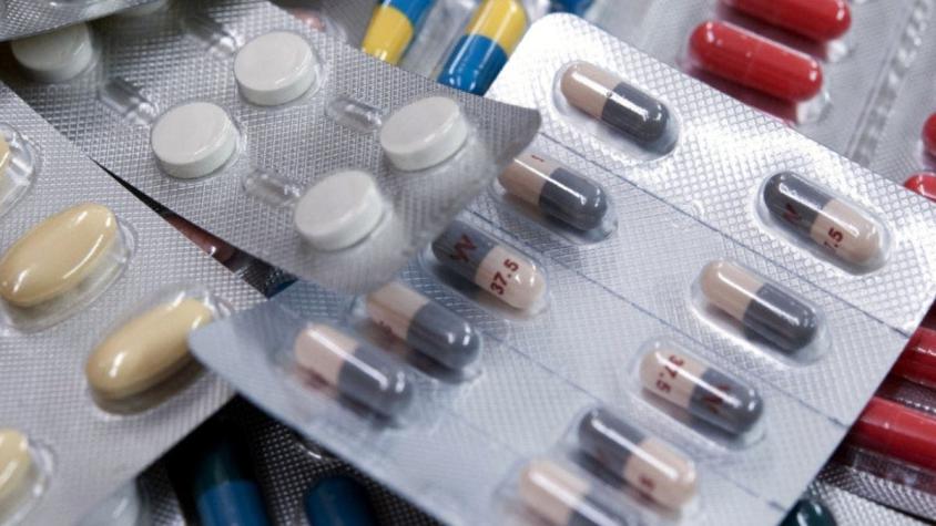 Colegio de Químicos Farmacéuticos alerta de "falta a la ética" la venta de medicamentos en locales