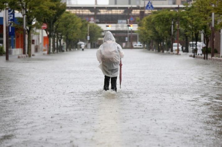Alerta máxima y evacuaciones en Japón por lluvias torrenciales e inundaciones