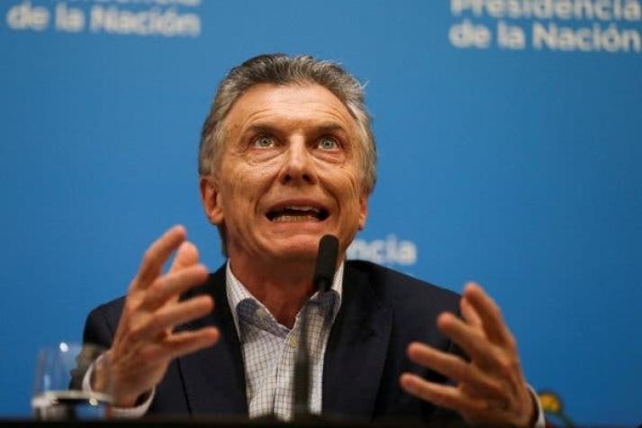 DF | Crisis argentina: riesgo país es más alto que en tiempos de Cristina