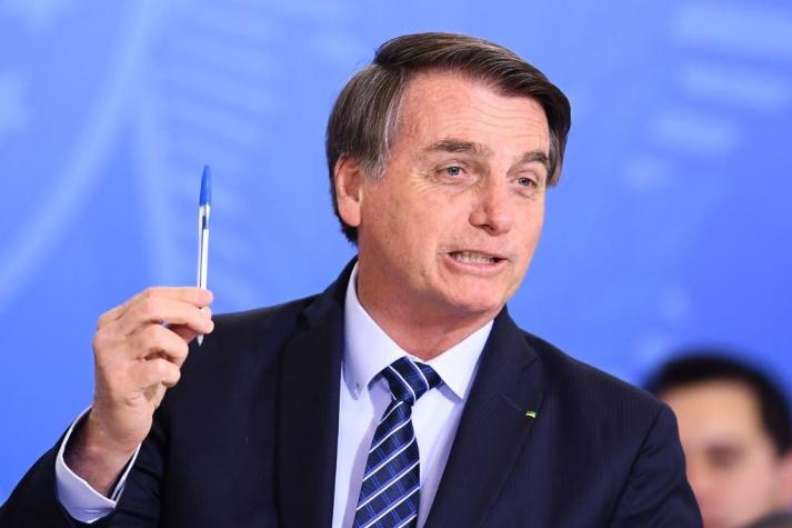 Bolsonaro promete abandonar lápices Bic por ser una marca "francesa"