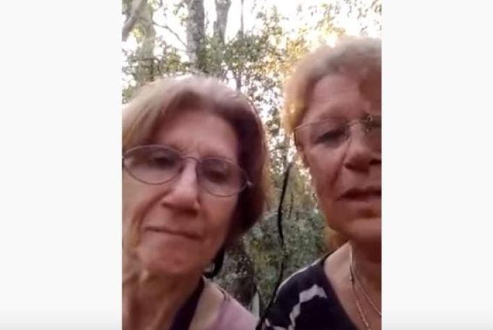 [VIDEO] Dos mujeres de la tercera edad se pierden en un bosque y su pedido de ayuda se vuelve viral