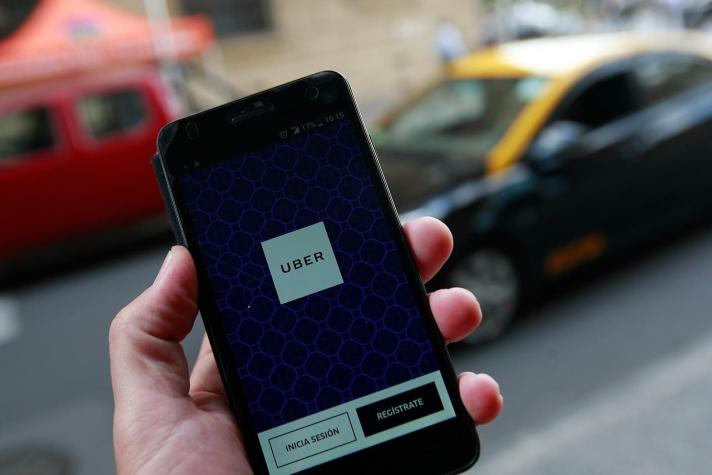 Conductores chilenos quieren conformar primer sindicato de Uber en el país