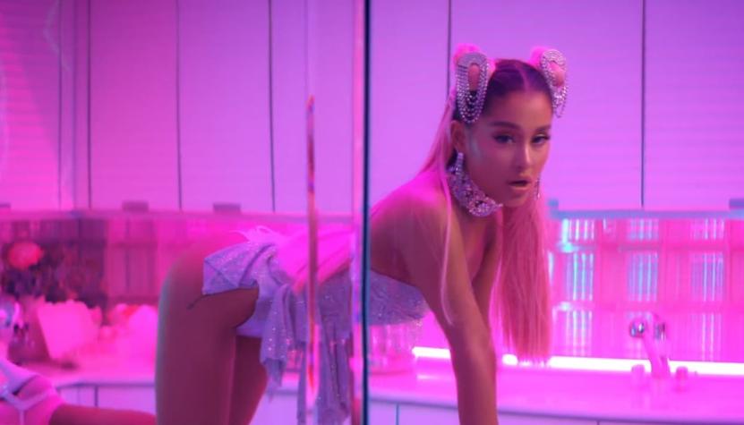 Ariana Grande demanda a reconocida tienda de moda juvenil por "apropiarse" de su imagen