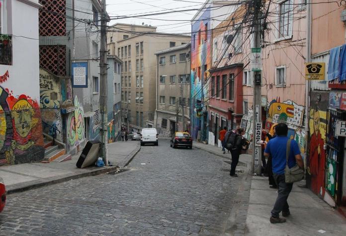 Encuentran al menos 30 puntos de riesgo en las vías de evacuación de Valparaíso