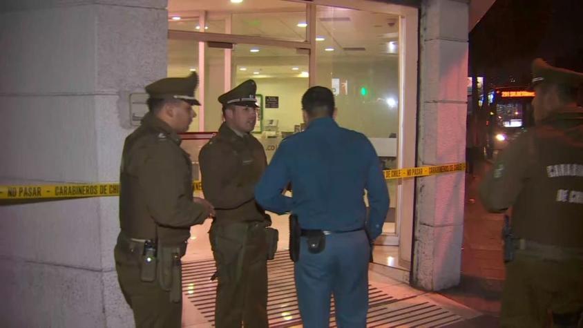 [VIDEO] Asaltante roba cerca de 80 millones de pesos en banco de San Miguel
