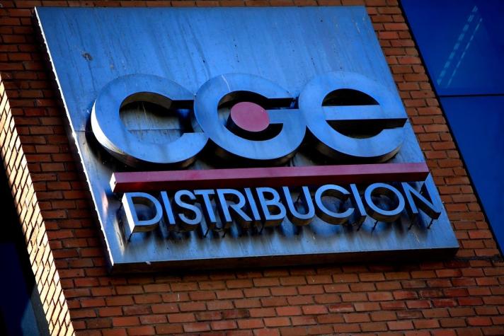 CGE es sentenciada a pagar más de 1.700 millones de pesos por incendios de 2016