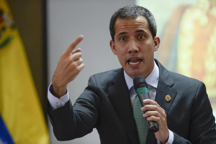 Fiscalía venezolana anuncia investigación contra Guaidó por "traición a la patria"