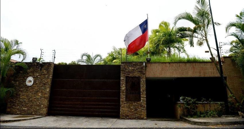 Coordinador internacional de Juan Guaidó se refugia en la embajada de Chile en Caracas