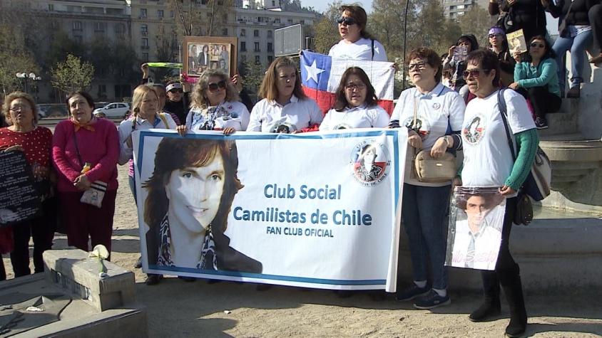 [VIDEO] Chilenos se despiden de Camilo Sesto
