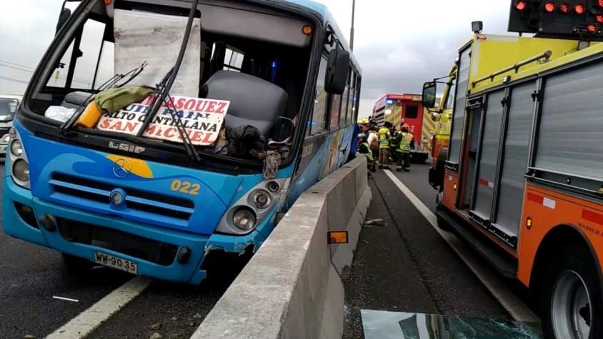 [VIDEO] Al menos dos muertos tras accidente de bus interurbano en Av. General Velásquez