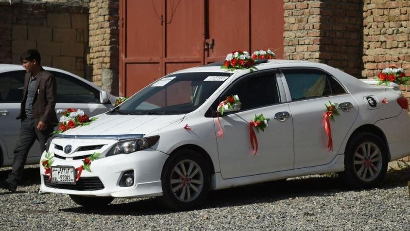 Estado Islámico: la pareja que sobrevivió el día de su boda a un ataque en que murieron 80 personas