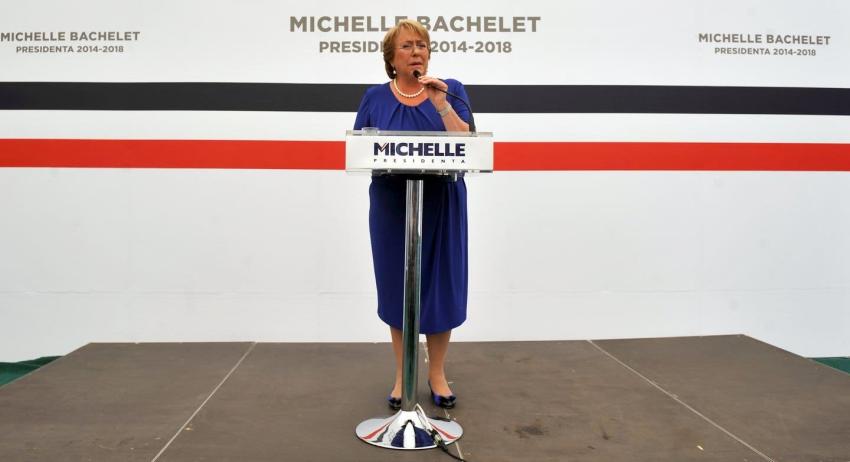 Ex presidente de OAS asegura que entregó 100 millones de pesos a campaña de Bachelet