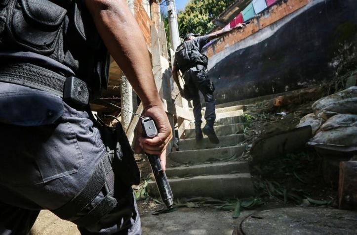Impacto en Brasil: Policía pacifista asesina de un disparo por la espalda a niña de 8 años