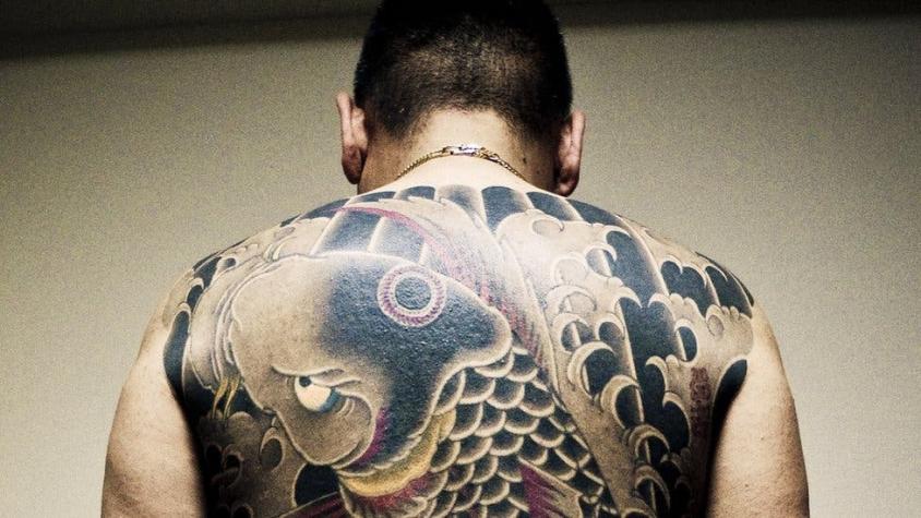 Por qué en Japón los tatuajes se asocian con la Yakuza, el grupo mafioso más temido del país