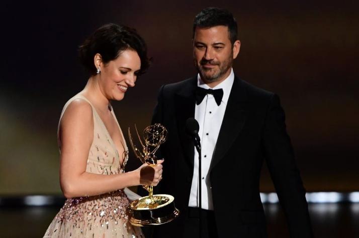 "The Marvelous Mrs. Maisel" y "Fleabag" acaparan primeros Emmys de comedia