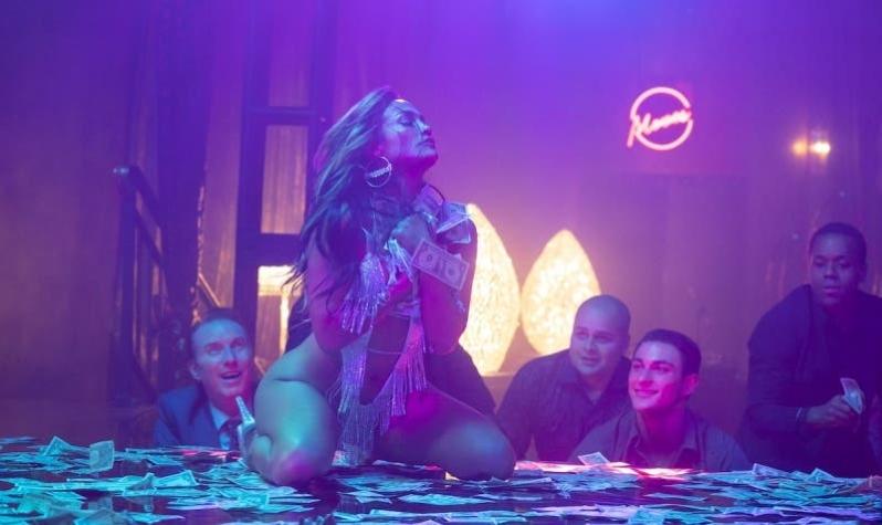 Stripper que inspiró a Jennifer Lopez en "Hustlers" la acusa de difamación y demandará a productora