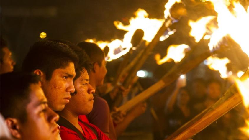 Ayotzinapa: qué pasó con el caso de los 43 estudiantes desaparecidos (en 100 y 300 palabras)