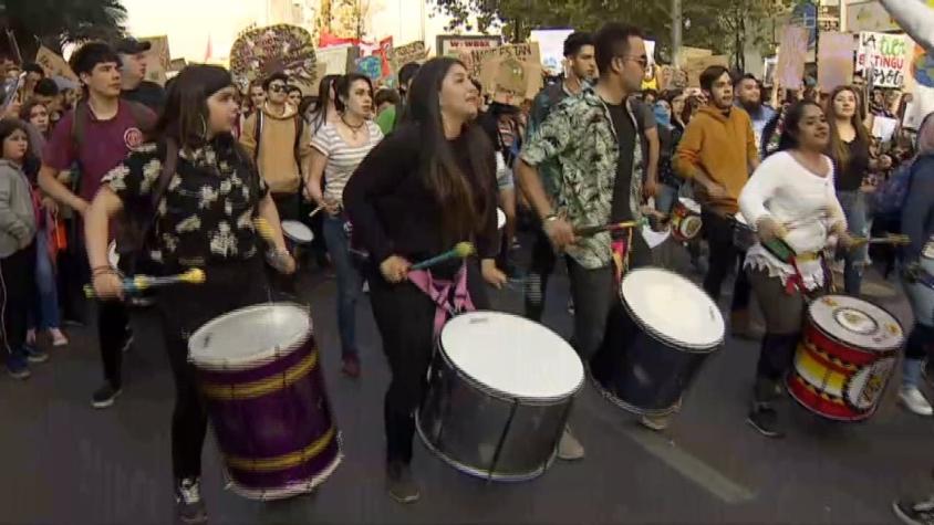 [VIDEO] Masivas marchas en Chile en contra del cambio climático