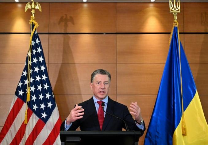 Renunció enviado de EE.UU. a Ucrania, mencionado en el caso Trump