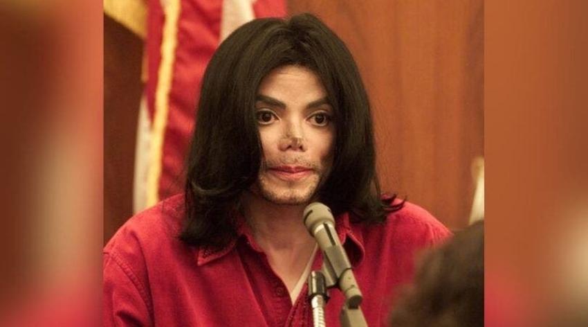 Guardaespalda de Michael Jackson desclasifica por qué usaba cinta adhesiva en la nariz