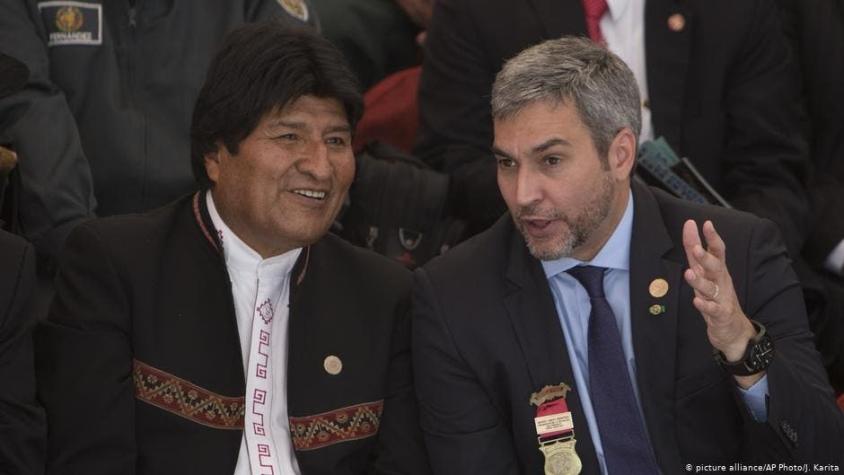 Sondeo: Evo Morales gana en primera vuelta, pero pierde en segunda