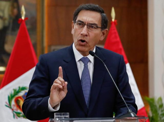 Presidente de Perú anuncia disolución constitucional del Congreso y llama a elecciones