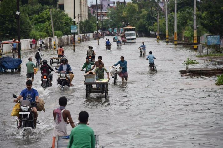 Alrededor de 140 muertos por inundaciones en India ante lluvias monzónicas