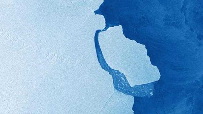 Antártica: las imágenes del desprendimiento de un iceberg de miles de millones de toneladas de hielo