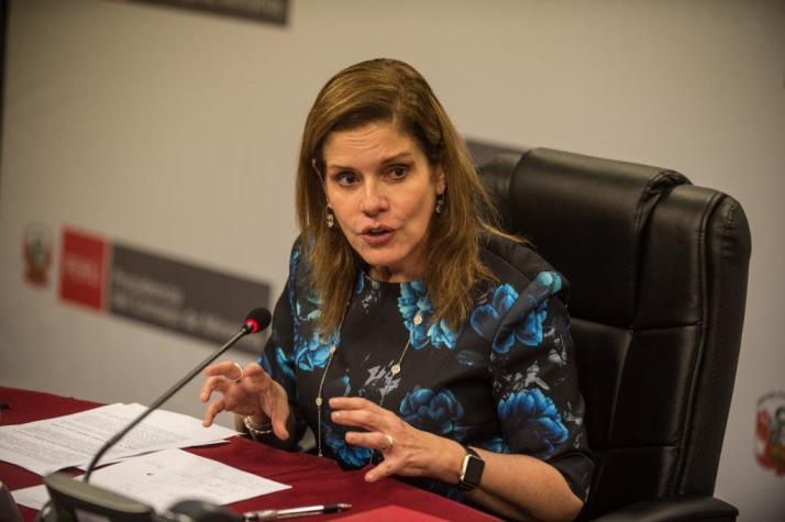Gobierno peruano afirma que renuncia de vicepresidenta Aráoz es inválida