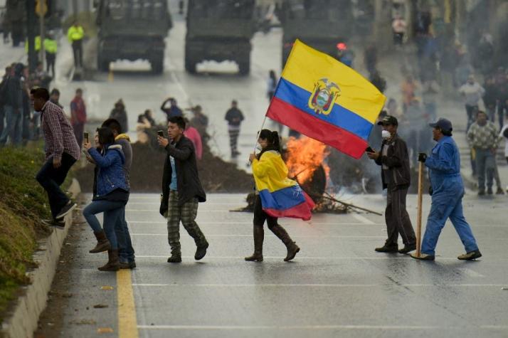 Estados Unidos "rechaza la violencia como forma de protesta" en Ecuador
