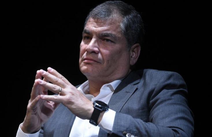 Ex presidente Correa pide adelantar elecciones en Ecuador ante "grave conmoción social"