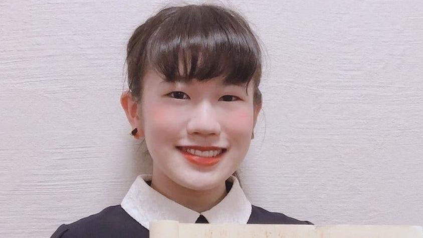 La estudiante japonesa que sacó un sobresaliente por escribir un ensayo con tinta invisible