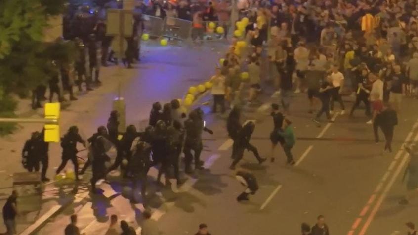 [VIDEO] Protestas y caos en Barcelona tras fallo contra líderes separatistas