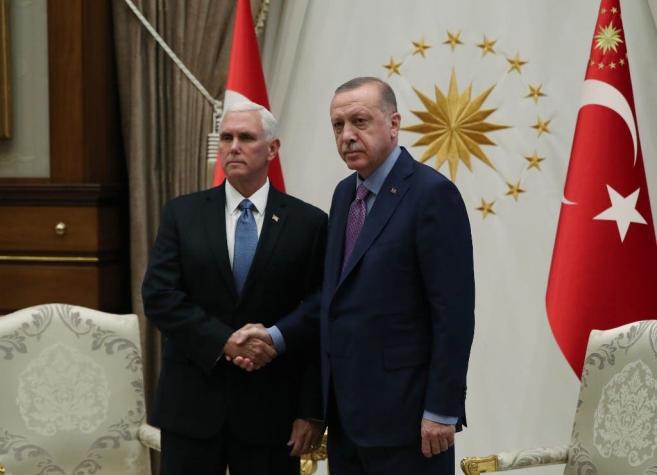 Estados Unidos y Turquía acuerdan un alto el fuego en Siria