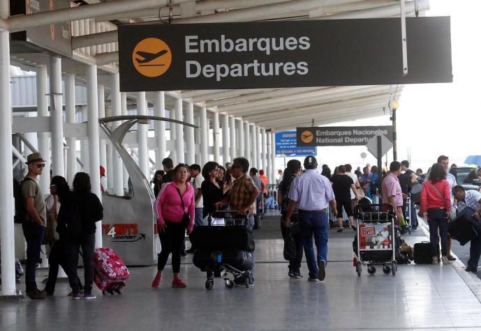 Aerolíneas informan sobre el estado de sus vuelos en medio de Estado de Emergencia