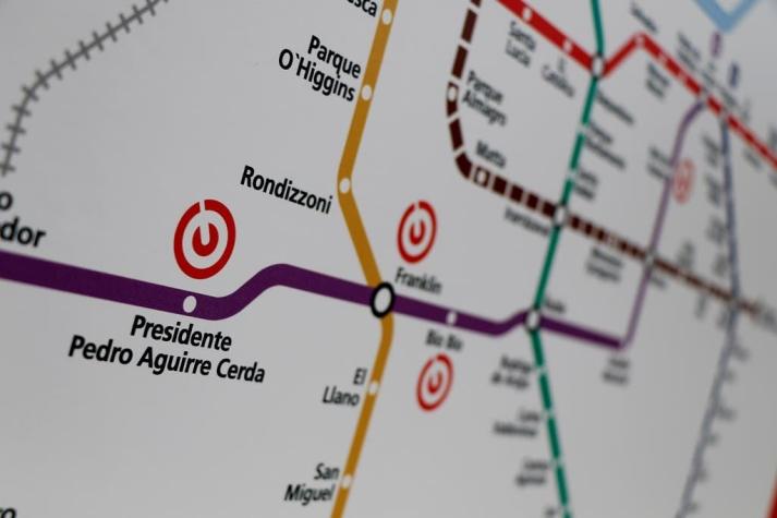 Metro de Santiago retrasa su horario de funcionamiento para este martes
