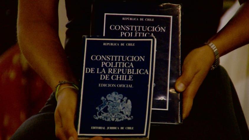 [VIDEO] Oposición presenta proyecto de reforma constitucional