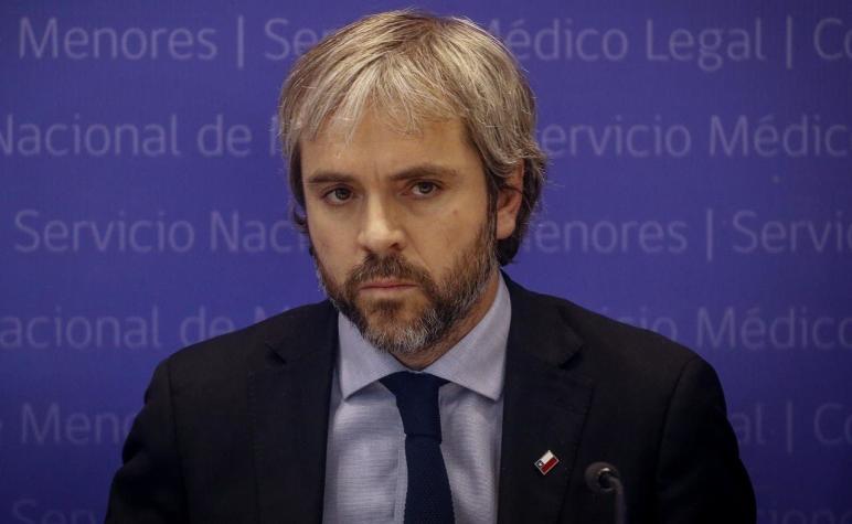 "Prefiero ser prudente": Ministro Blumel se desmarca de supuesta intervención extranjera en Chile