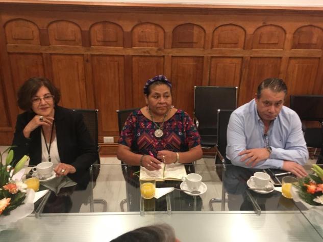 INDH se reúne con la guatemalteca Rigoberta Menchú, Premio Nobel de la Paz