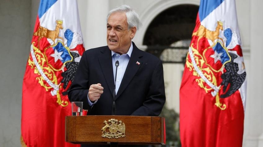 Piñera descarta diferencias de trato con carabineros heridos y anuncia visita a civiles