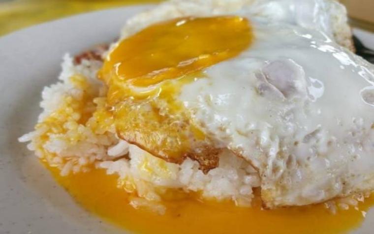 Orgullo: Arroz con huevo frito es incluido entre los platos más populares de Sudamérica