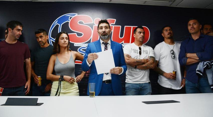 Sifup solicita que resguarden la vida de futbolistas, trabajadores e hinchas en retorno al fútbol