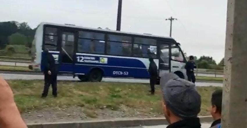 Apedrean buses que no se sumaron a llamado a paro en Concepción