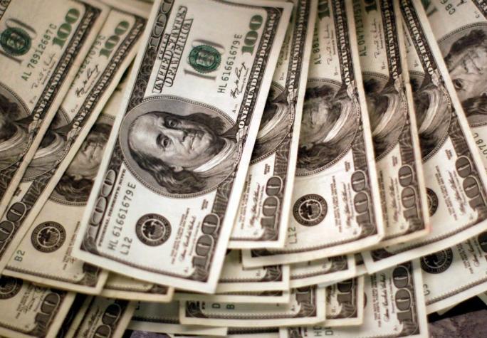 Mala señal: dólar rebota con fuerza y retoma los $ 825 pese a la intervención del Banco Central