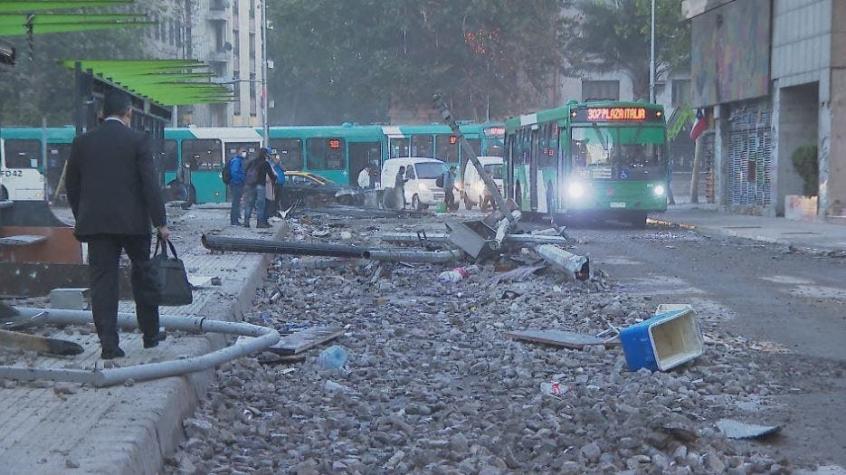 [VIDEO] La destrucción en torno a Plaza Italia