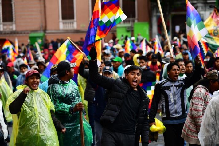 "Que vuelva Evo": El grito con que una multitud aymara protesta en La Paz