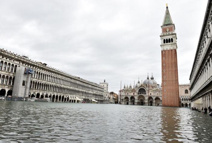 Temor en Venecia por nueva crecida de las aguas: cierran la Plaza San Marcos