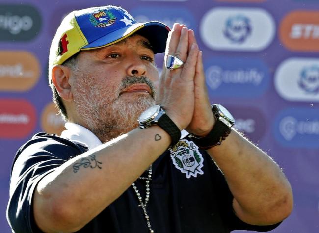 ¿Maradona se va de Gimnasia? Medios argentinos aseguran que el "Diez" dirigiría su último partido